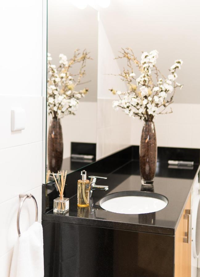 Aguia - T1 By Rmc Apartment ฟุงชาล ภายนอก รูปภาพ